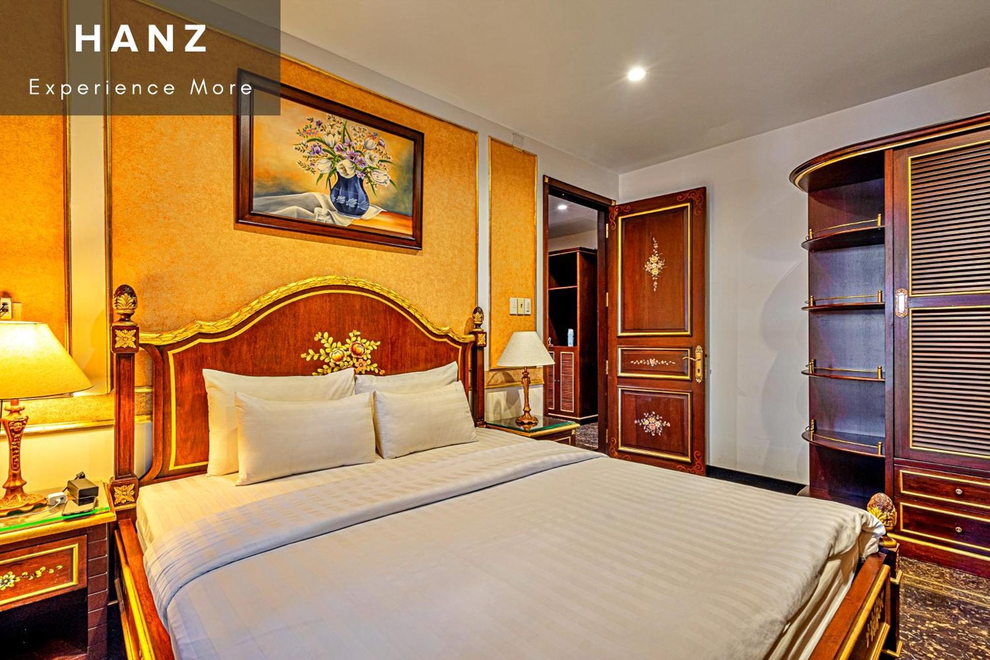 S79 Residences 345 Aparthotel 4*