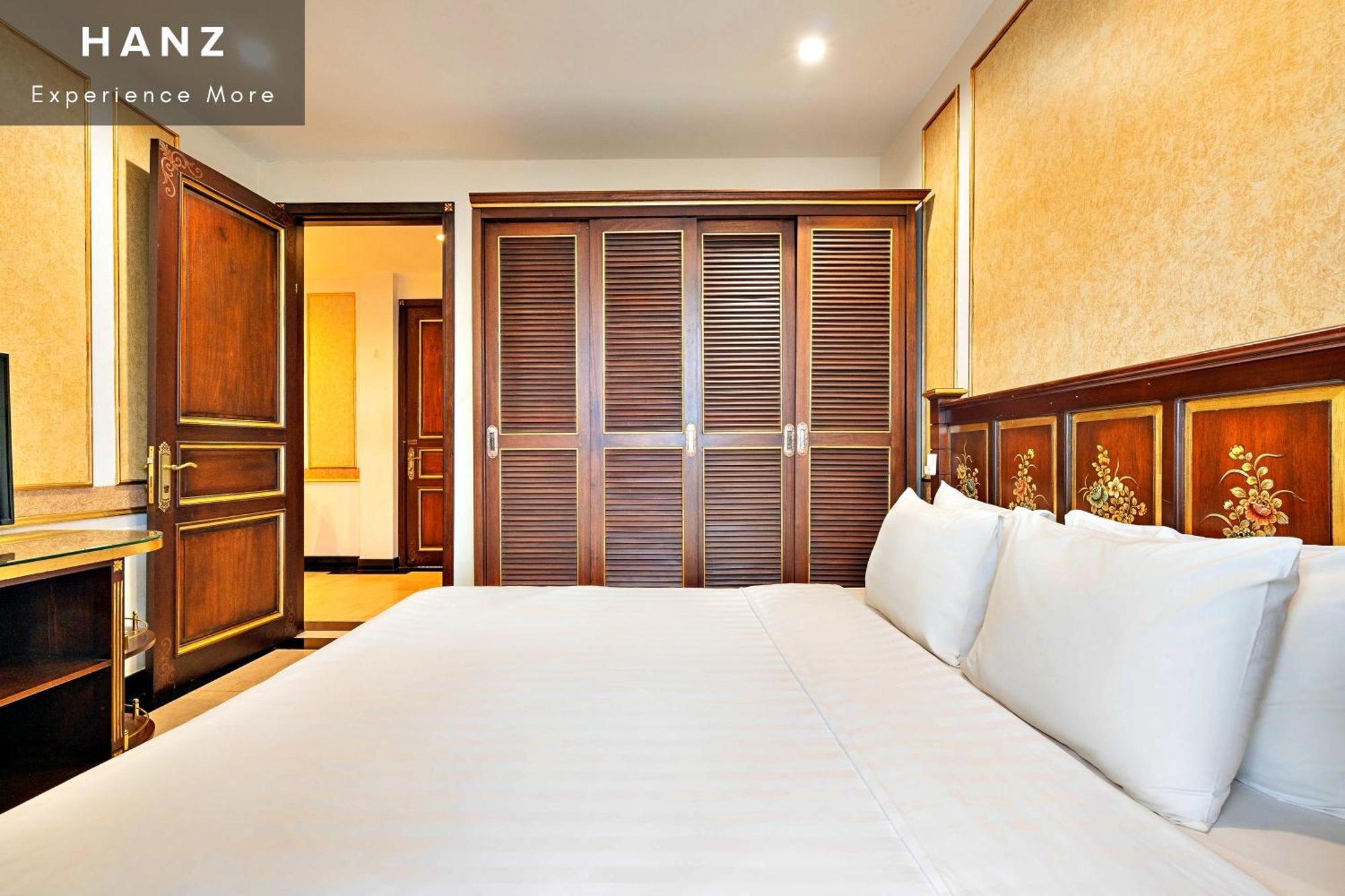 S79 Residences 345 Aparthotel